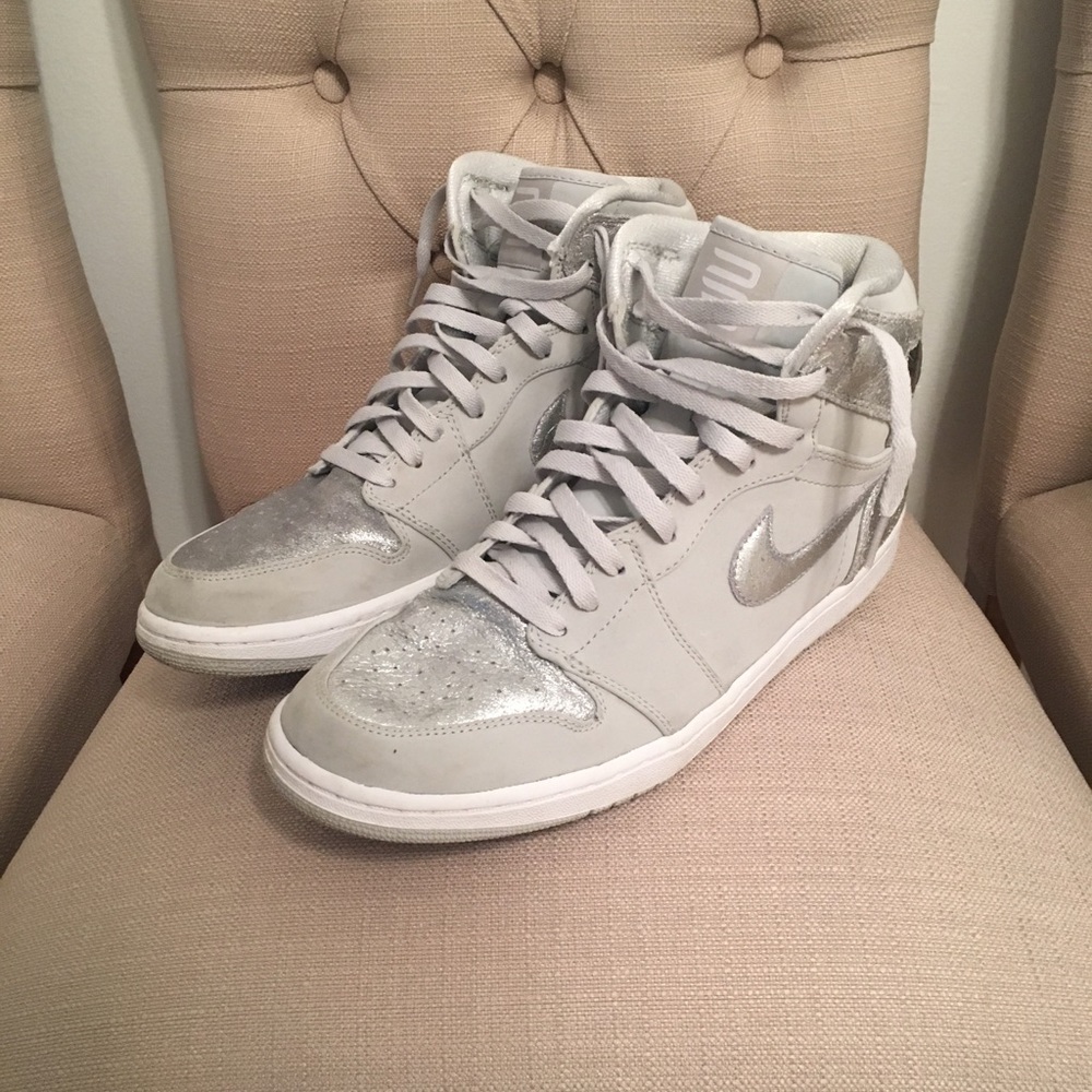 Jordan Retro One Silver Anniversary